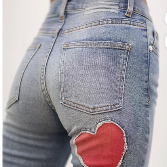 REVICE Denim - NWT Revice Denim Mon Amour Sugar Wash Jeans High Rise w Heart Patch